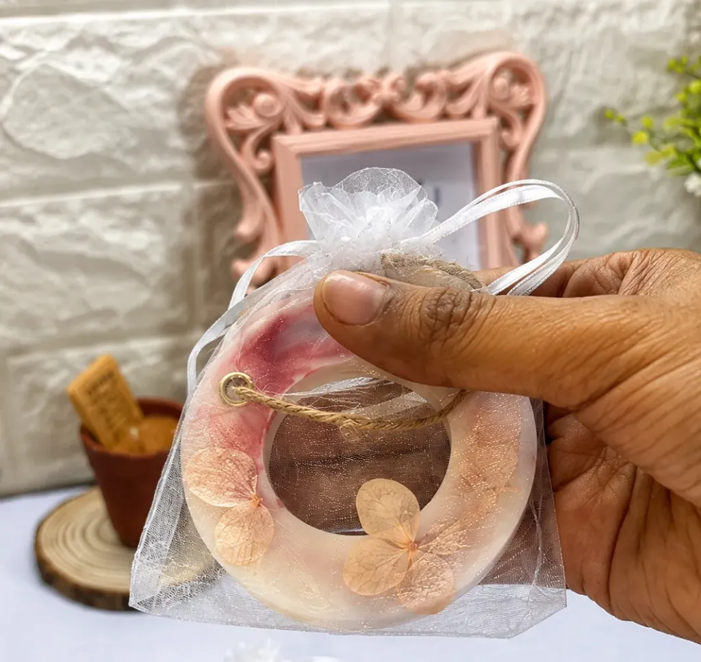 Red Floral Bloom Wax Sachets